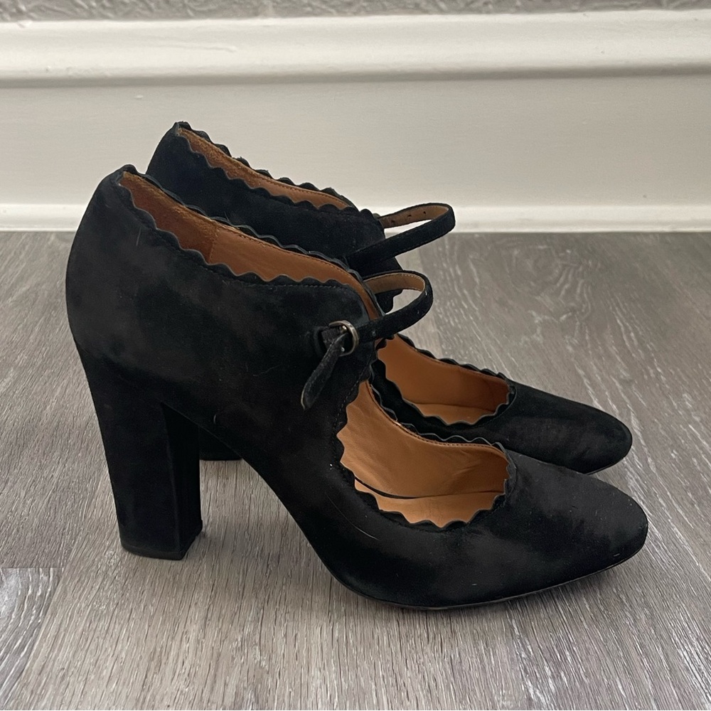 Aerin Black Suede Scallop Pumps Size 9.5